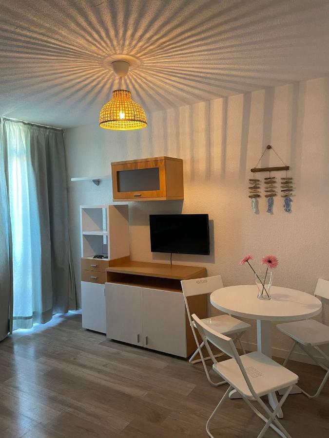 Estudio Apartamento Lalola มาตาลัสกาญาส ภายนอก รูปภาพ